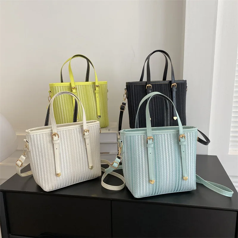 Sac fourre-tout minimaliste pour femmes, sac à bandoulière élégant, tendance, sac à main tendance pour un usage quotidien, automne 2025