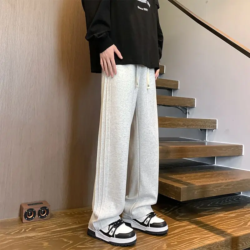 

Comfortable Gray Men’s Sweatpants Spring Autumn Fashion Loose Straight Leg Long Pants Casual Athleisure Wear for Everyday Use