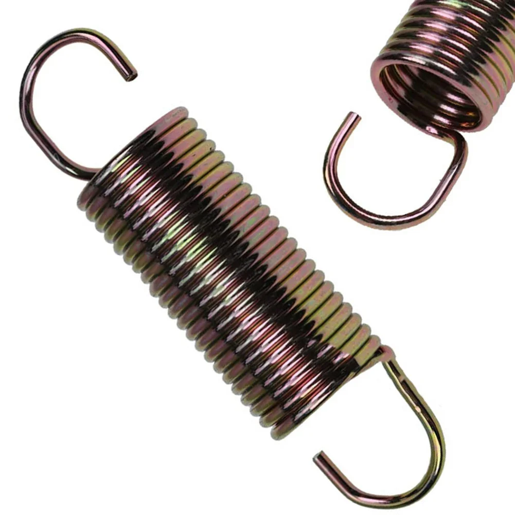 

Sustainable Material Construction of Extension spring 1084056 Ensures Long Lasting Use on Multiple models of Torro Lawnmower
