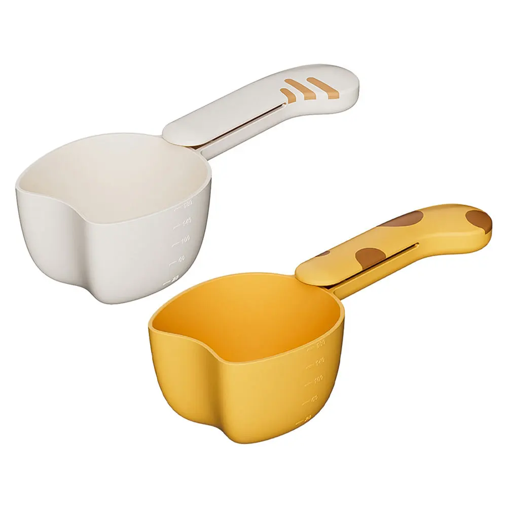 

2Pcs Multifunctional Grain Scooping Spoon Kitchen Scoop Bag Clip Rice Pet Food Measuring Spoon Scooper with Bag Clip