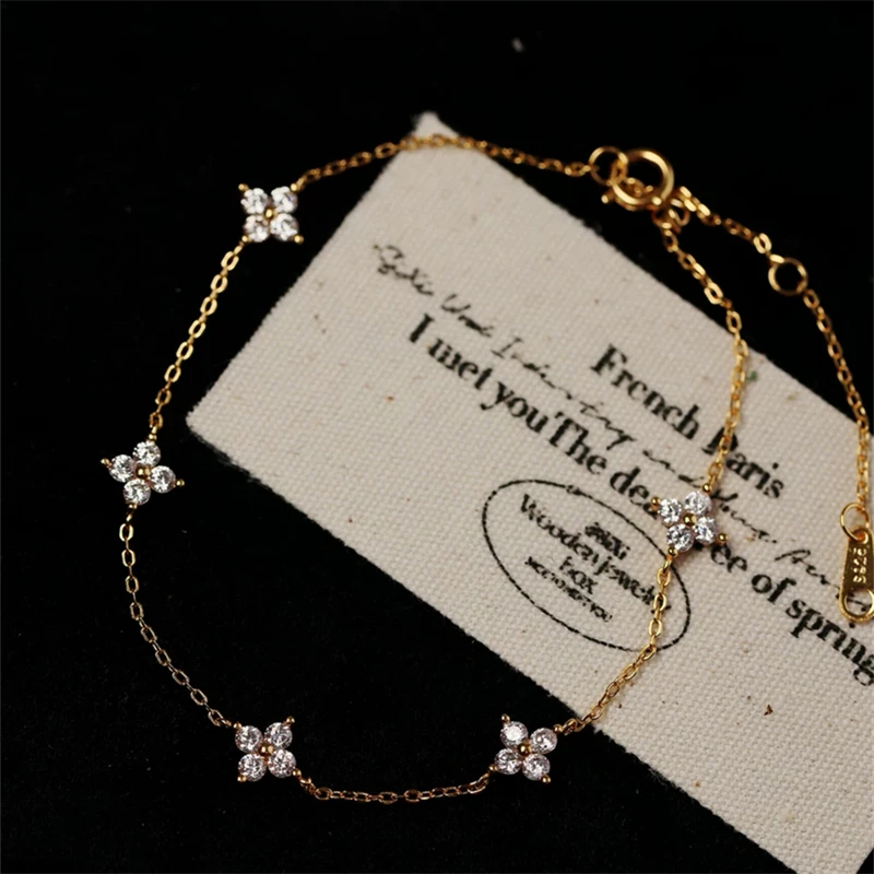 2026 New Crystal Flower Stainless Steel Bracelet Women Fashion Personality Korean Bracelet Jewelry Accessories Anniversary Gift