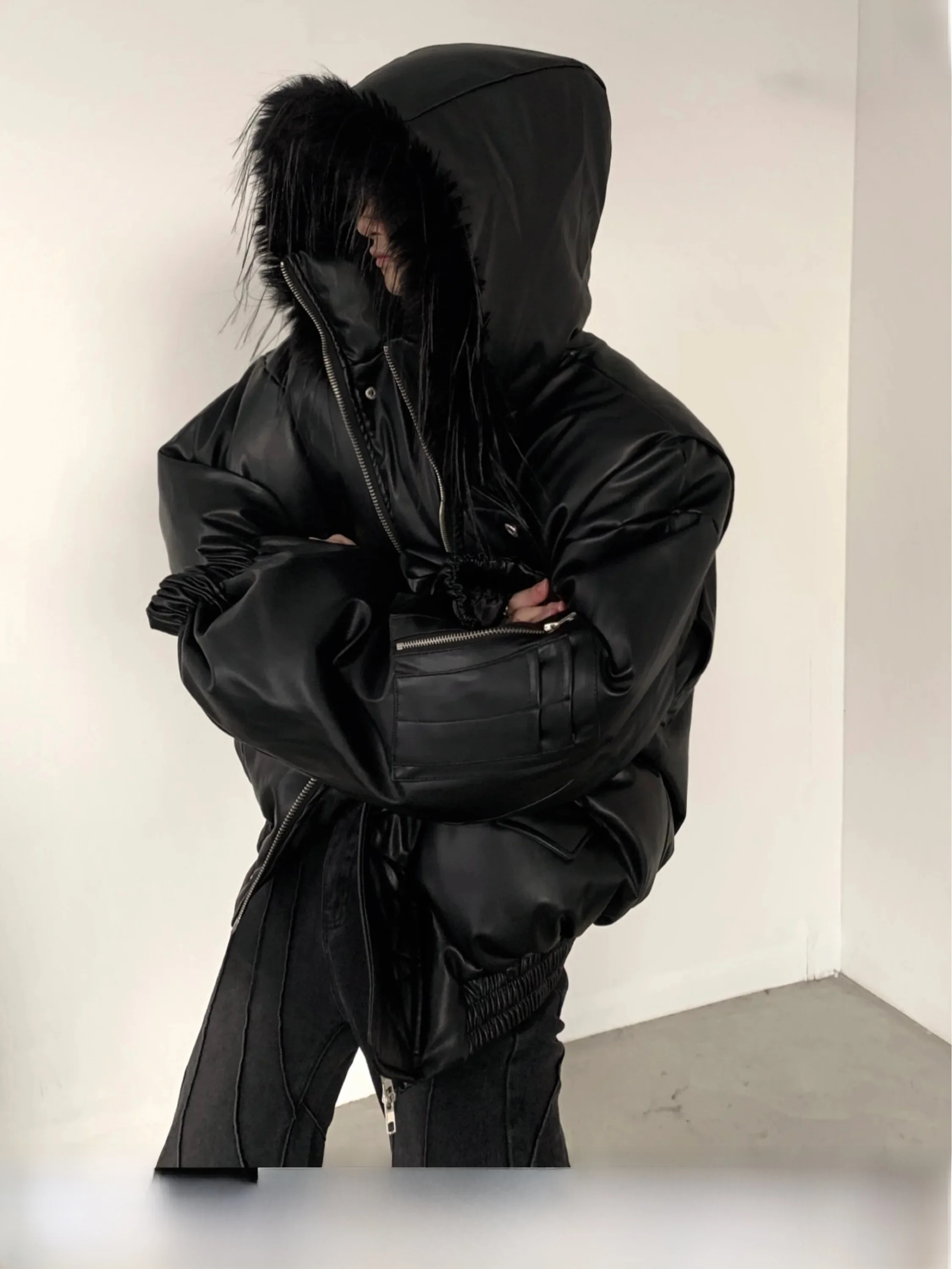 Thickened Winter Jacket Men's Hooded Coat Large Fur Collar Punk Leather Jacket Youth Casual Style Windproof Warmth Breathable