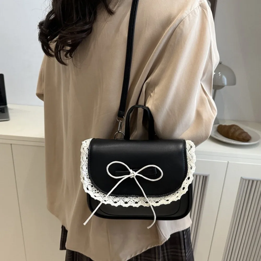 حقيبة ظهر بسيطة من الدانتيل على شكل فيونكة كاوالي أنيقة من جلد البولي يوريثان مع مقبض حقيبة كتف مربعة هدية