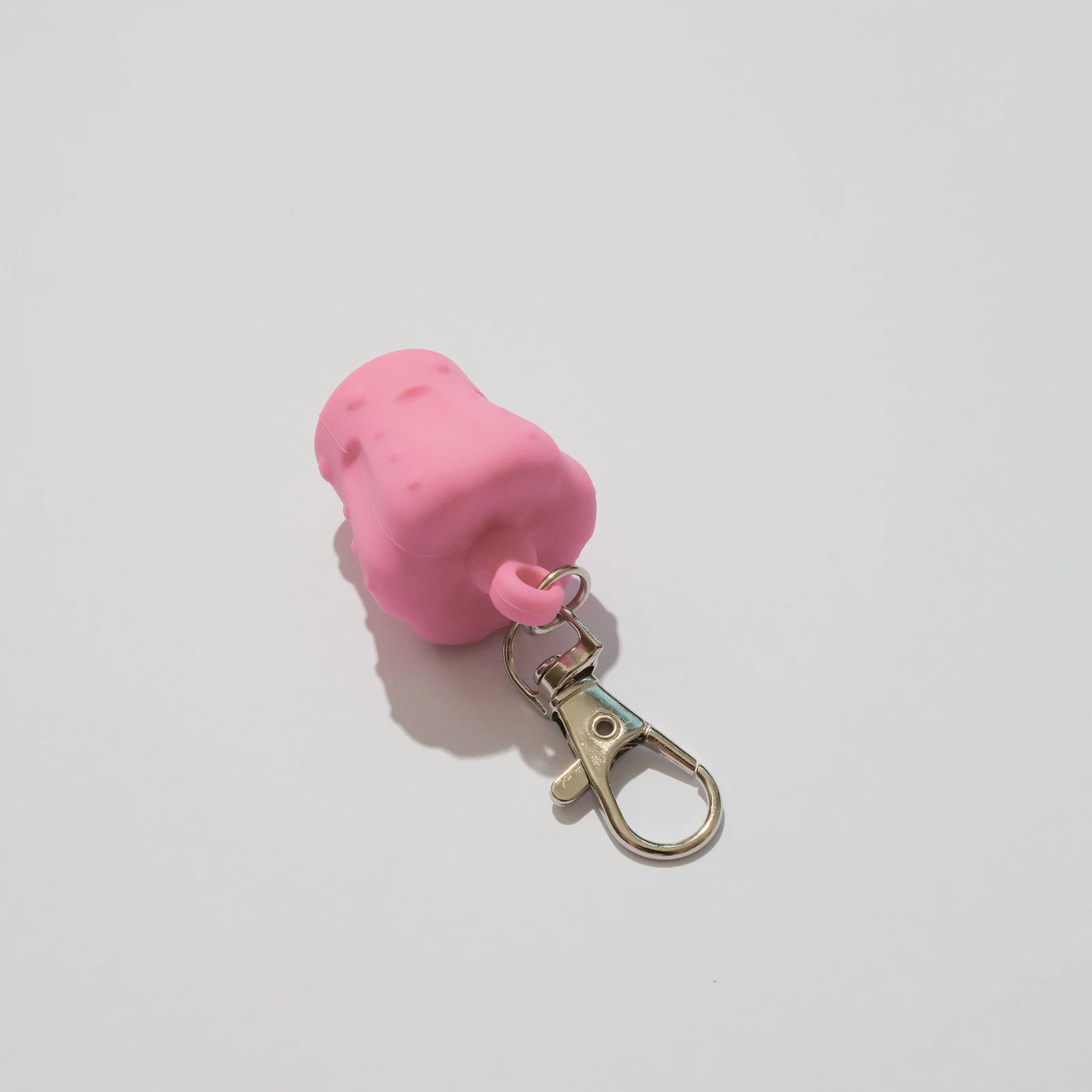 Picture 5: 4Pcs Silicone Key-chain Cap for Lipgloss And Balm Chapstick Holder Cap Replacement Key-chain Lanyard