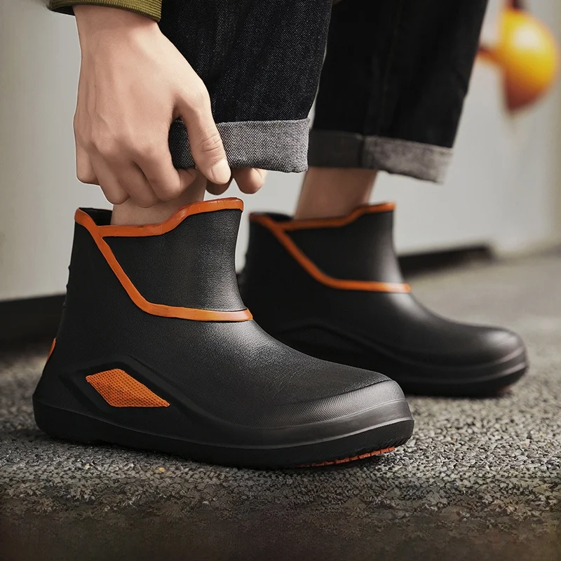 

Bla Men's Low-Top Waterproof Work Rain Boots Anti-Slip Soft Bot Lightweight Comfortable Outdoor EVA Thi Heel Rain oes