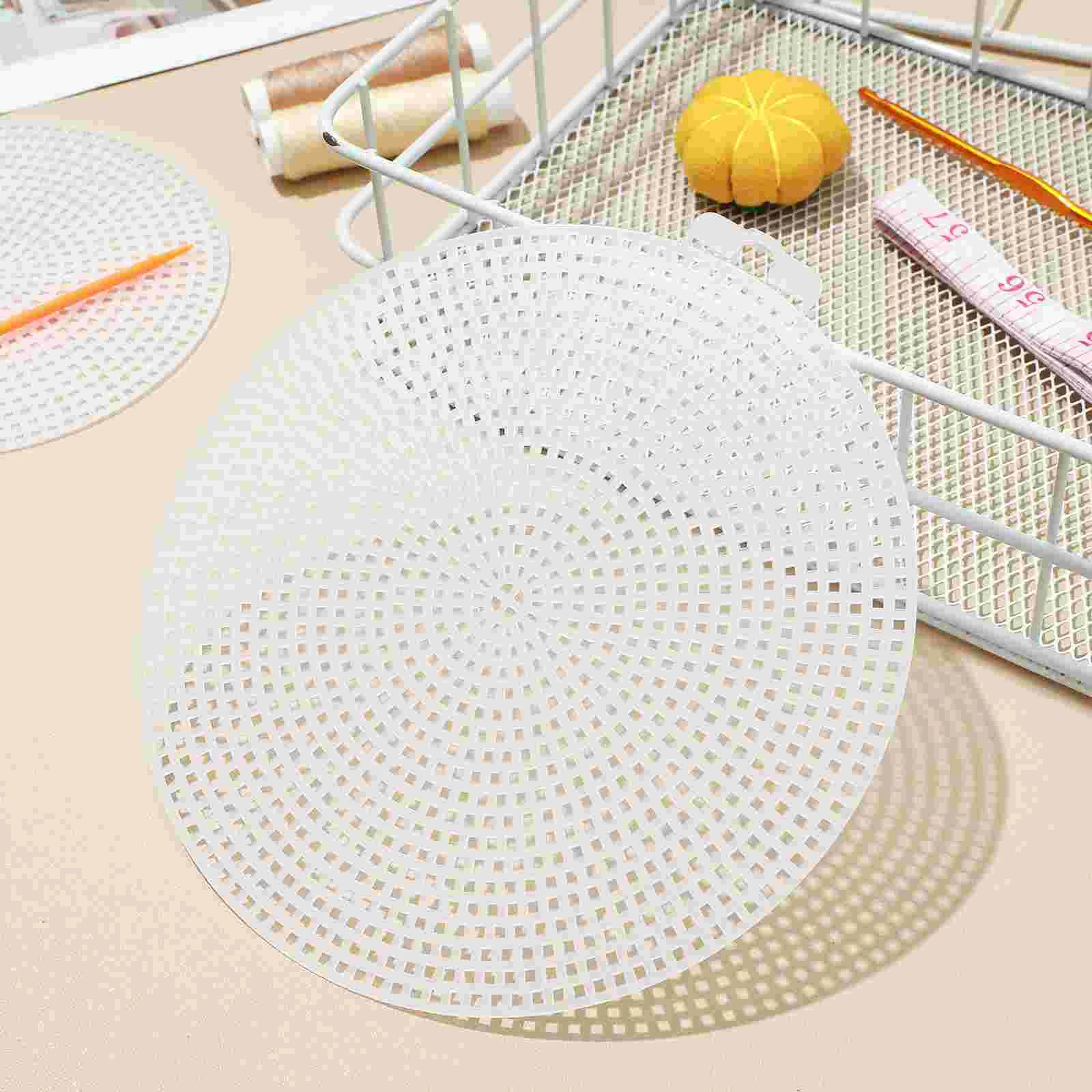 30 Pcs Crochet Needles Cross Stitch Mesh Plastic Canvas Shapes Grid Plate Stitchwork Supply Multi-function