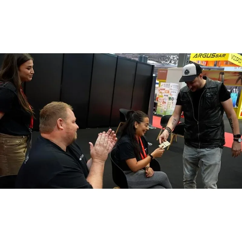 EDC Squared Gimmicks von Mark Traversoni Card Magic and Trick Decks Street Magic Tricks Close Up Magia Requisiten Illusions Funny Game