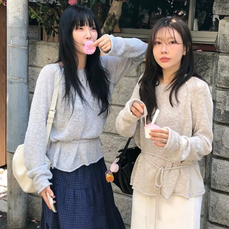 

2025 Autumn Women’s Knitted Top Korean Solid Color Round Neck Long Sleeve Slim Fit Tie Waist Casual Slimming Fashion Outfit