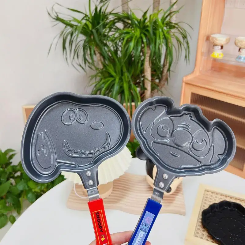 

Kawaii Iron Snoopy Kitty Home Frying Pan Picnic Camping Induction Frying Pan Anime Plush Toy for Girls Birthday Gifts