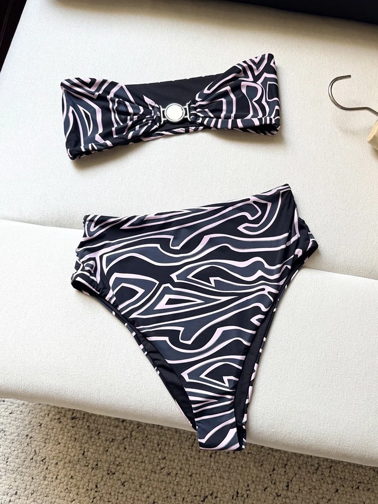 Summer Fashion Pool Party Geometric Print Sexy Bikini Set Women's Ultrashort Metal Buckle Strap Strapless+Low-waist Slim Shorts