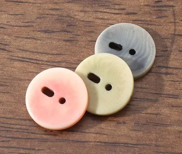 10pcs/Lot Size:18mm Round colorful fruit shell two eyes Buttons minimalist Button Suit coat Sewing Accessories(SSA-4049)