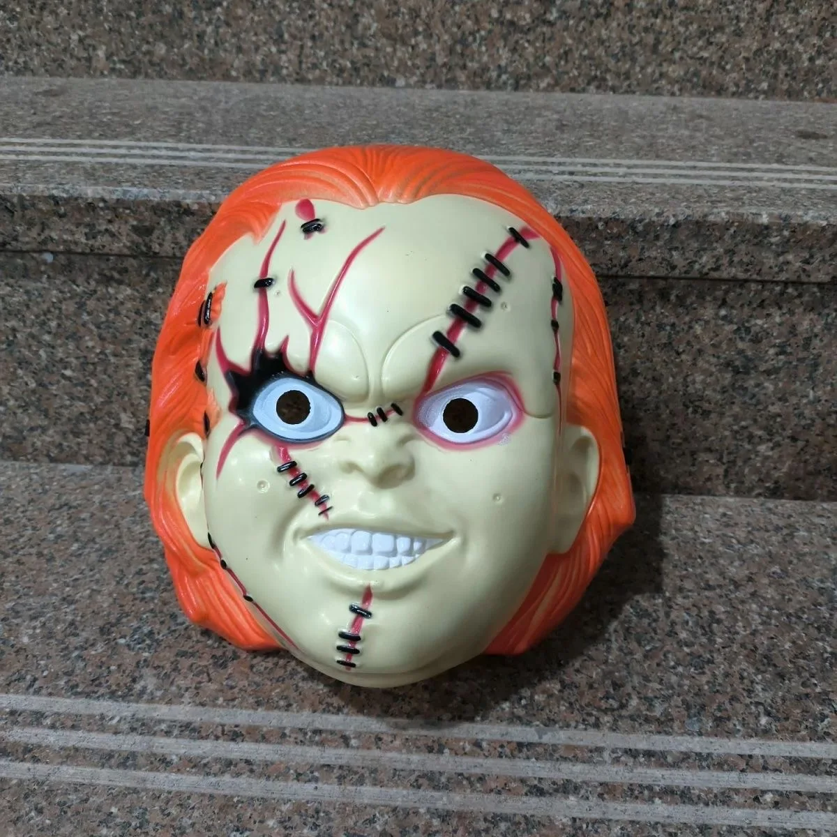 Heißer Horror Film Thema Chucky Masken Kinderspiel für Karneval Halloween Cosplay Requisiten Verkleidung Maske Männer Frauen Gruselige Maske Liefert