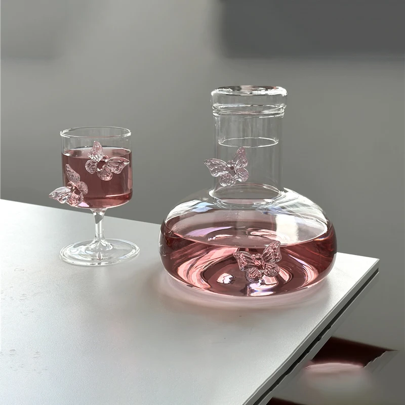 Glass Decanter Pink Butterfly Decor Elegant Goblet Wine Decanter Home Party Women\'s Wine Glass Dining Table Kettle Drinkware