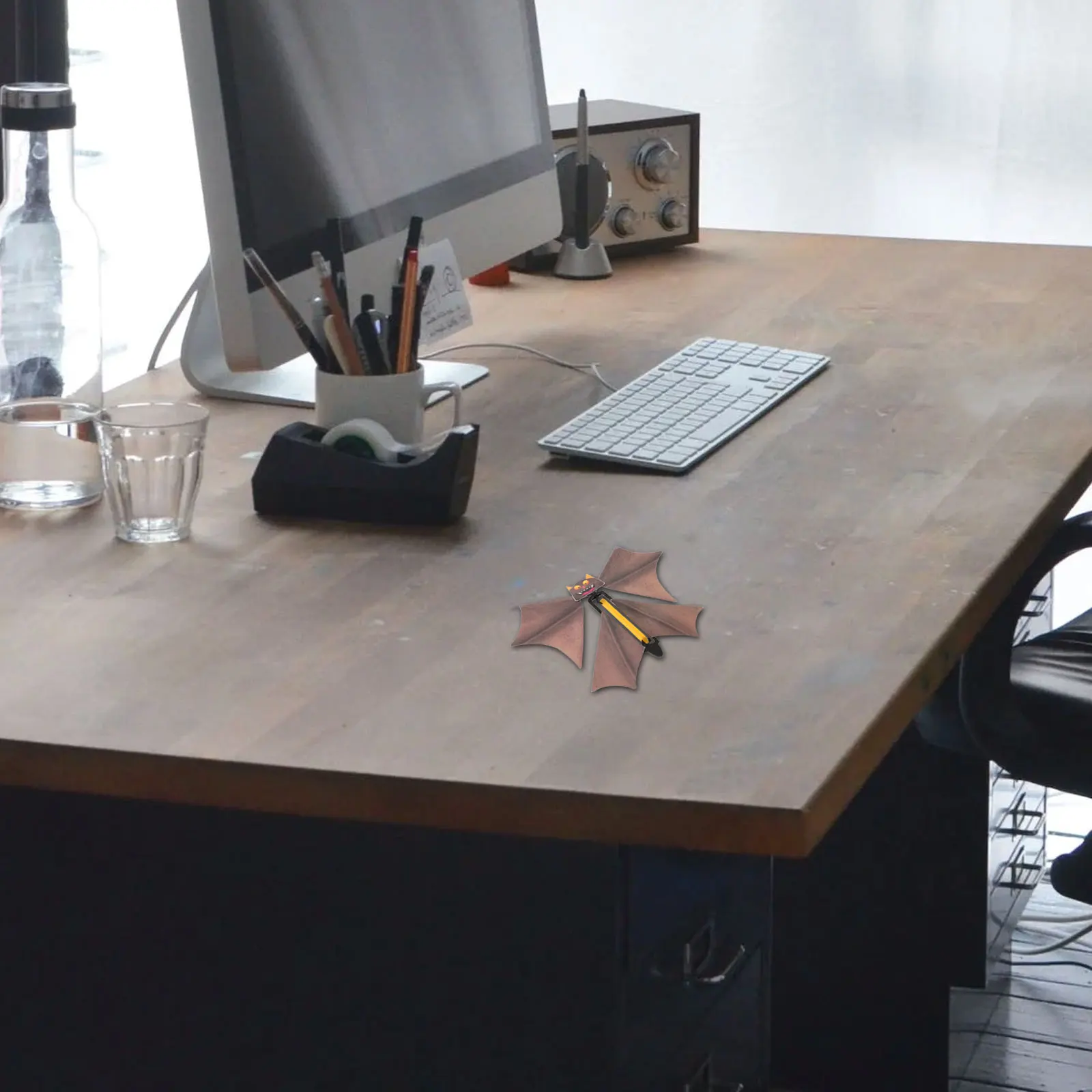 10Pcs Trick Bat Prop Stunt Gadget for Scary Pranks Halloween Jumpscares Spooky Fun Gag Gift Novelty Device