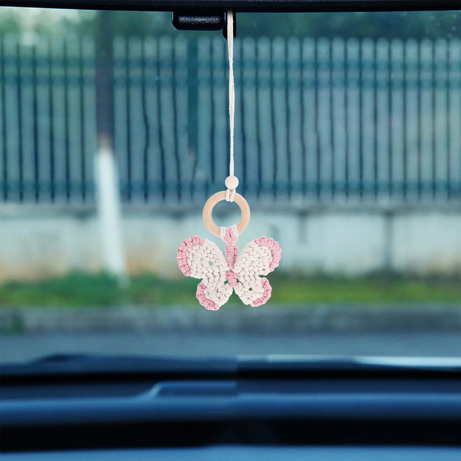 

Rearview Mirror Ornament Butterfly Accessories for Car Hanging Duck Keychain Handbag Interior Cotton Rope Miss Decor