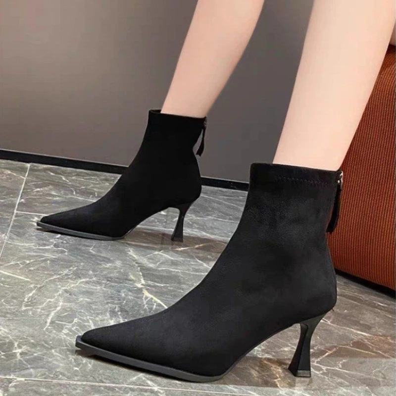 2024 High Heels Ankle Boots Women's Leopard Print Pointed-Toe Shoes Winter New Trendy Chelsea Heels Fashion Sexy