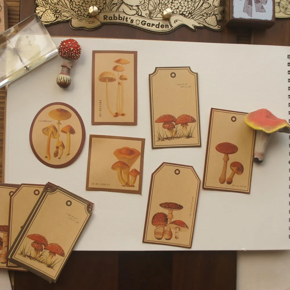 

30 Sheet Kraft Paper Natural Mushroom Design Craft Paper Gift Decoration Scrapbooking Handmade DIY