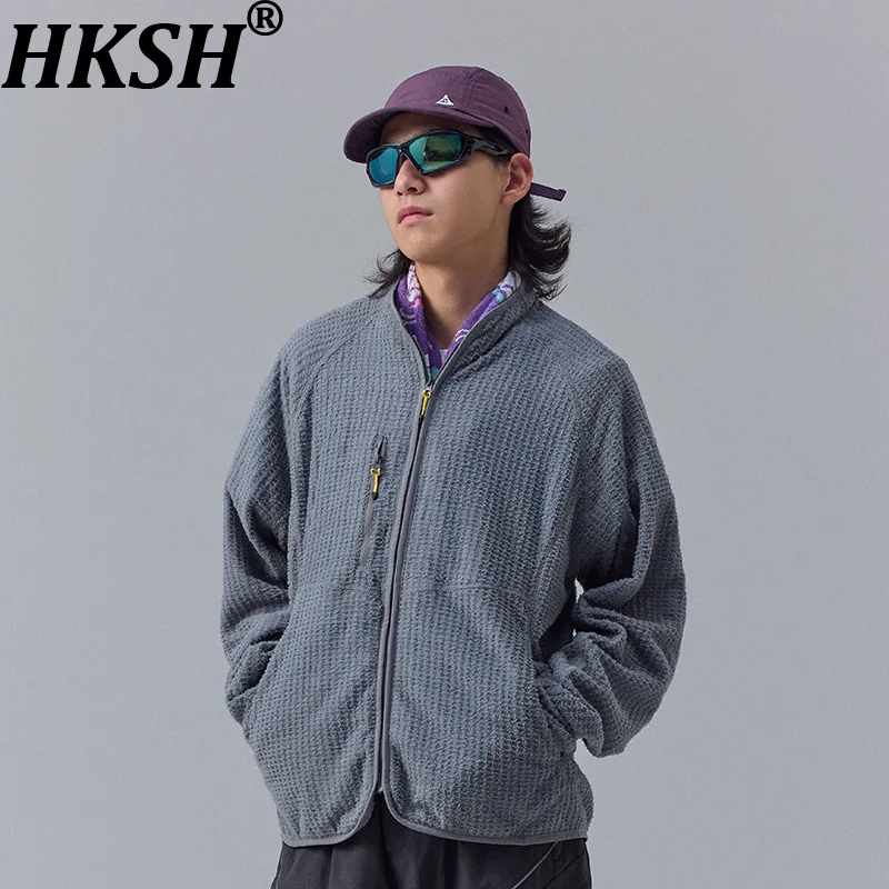 HKSH Spring New Men Temperature-Locking Plaids Fleece Breathable Stand Collar Jackets Women Mountain Style Outdoor Coats HK19425