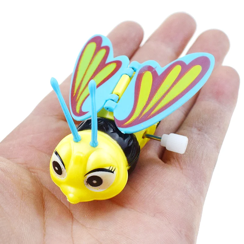 

Cartoon Animal Clockwork Toys Wind Up Will Swing Wings Bumblebee Bee Model Creative Funny Clockwork Toys Children's Easter Gifts