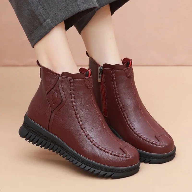 High Quality Genuine Leather Boots Female Winter Plush Shoes Women Ankle Snow Boots 2022 Trendy Women's Waterproof Snow Boats