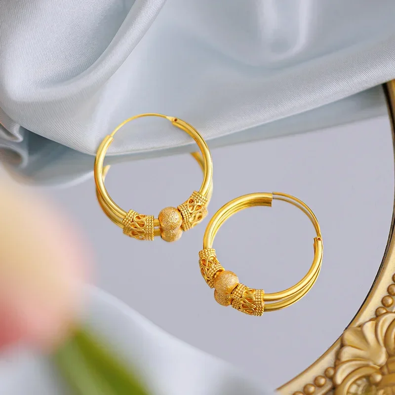 

9999 Real Gold 24K Design Sense Retro Transfer Bead Earrings Golden Girl Hollow Clip Bead Temperament Versatile Earrings