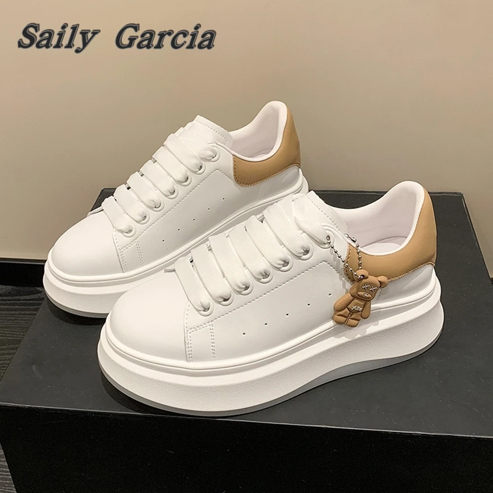 Genuine Leather Thick-Sole Litter Bear Lace Up Shoes 2023 Summer New Fashion Women Sport Shoes Mixed Color Round Toe Hollow Shoe