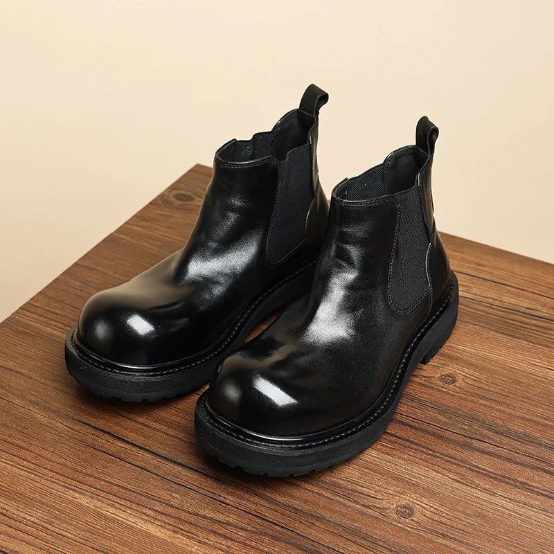 

New Leather Shoes Men's Boots Casual British Sleeve Washed Cowhide Men Short Boots