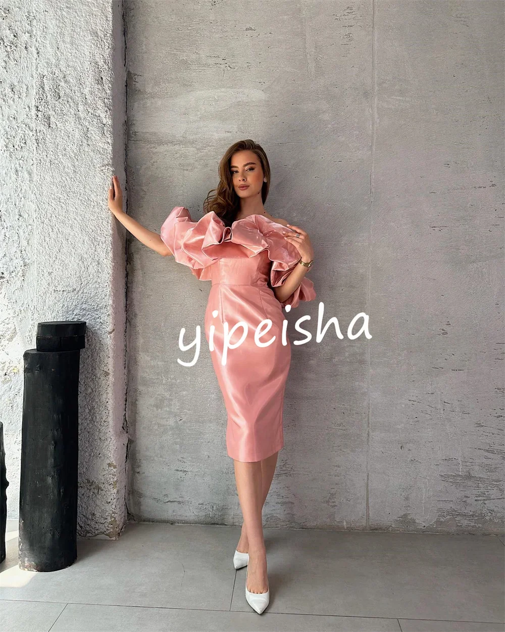 Robes de soirée personnalisées, colonne plissée assortie, épaules dénudées, longueur aux genoux, tailles de Style chinois disponibles, intr classique