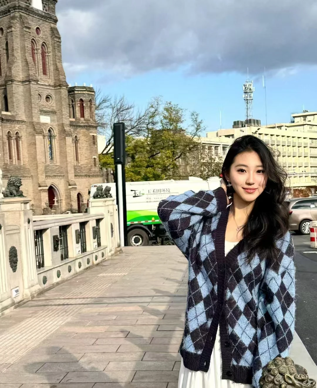 

fenggejiwo women's diamond patterned sweater, mohair and wool blend, spring and autumn loose fitting V-neck knitted cardigan j