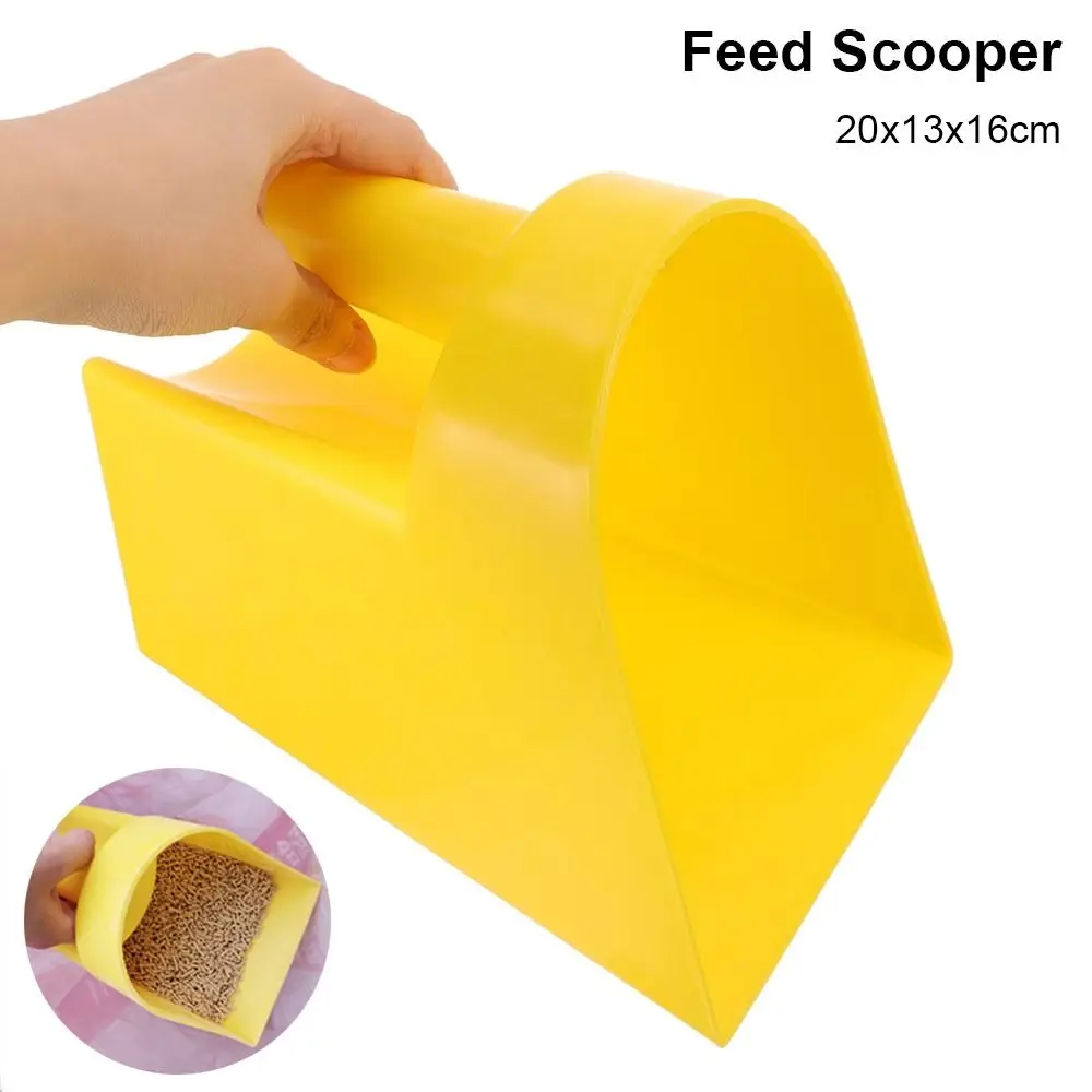 

1Pcs Durable Plastic Feed Scoop Thickened Reusable Grain Scooper Stackable Large Food Shovel for Horse Homesteaders