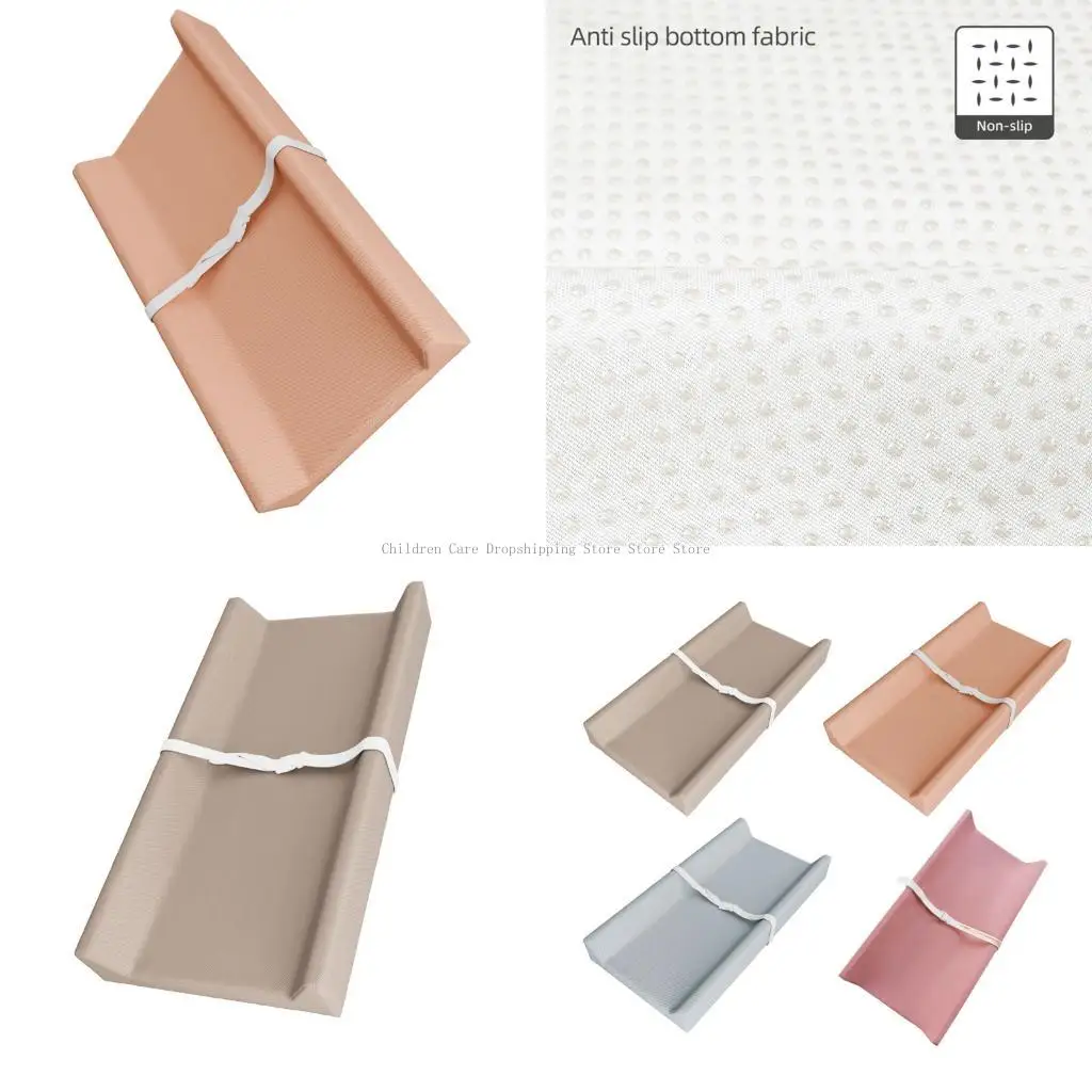 

Мягкий помыстый коврик для подгузников для новорожденных. Включенные ремни безопасности.