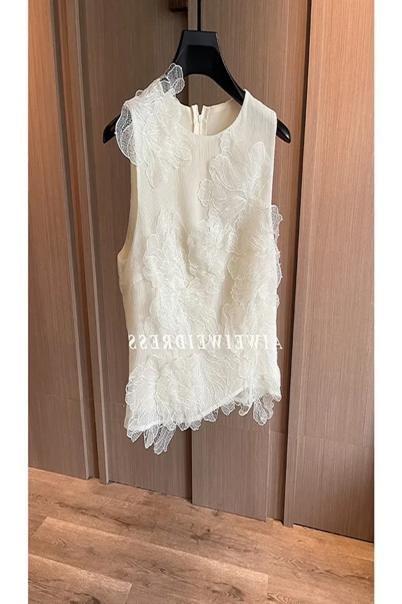 Neploe French Multi-Layer Water-Soluble Lace Sleeveless Vests Femme Solid Color O-Neck Tanks 2024 Summer Sweet Gentle Camis