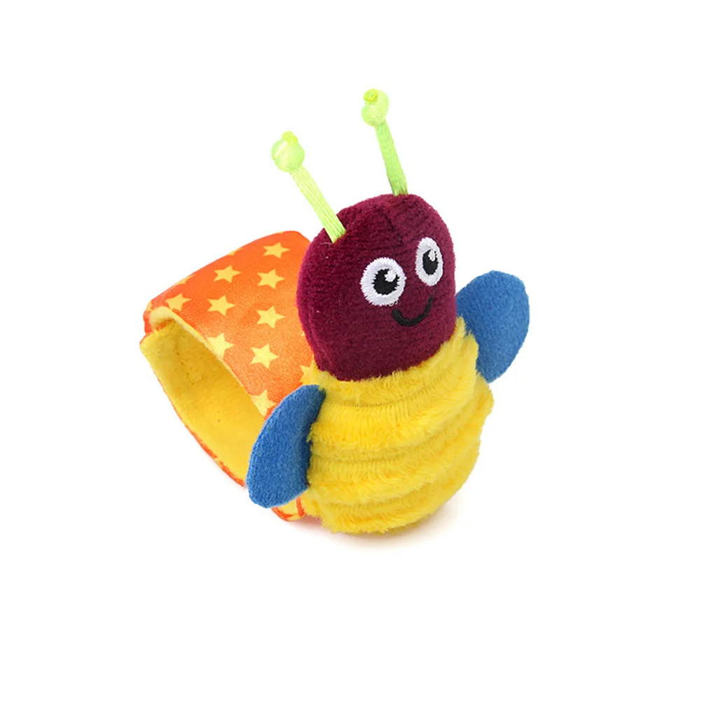2Pcs Beetle Bee Bell Wrist Rattle Baby Infant Newborn Early Development Gift Wrist Rattle Comfort