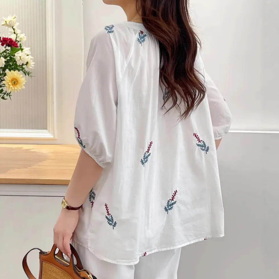 ใหม่2025ฤดูร้อนผ้าฝ้ายครึ่งแขนเสื้อผู้หญิงOคอเย็บปักถักร้อยLace-Up, Moriสาวภาษาฝรั่งเศสคําRetroหลวมตุ๊กตาเสื้อt56287CC