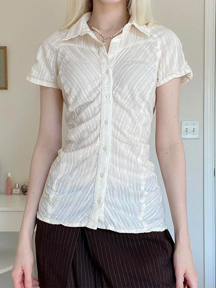 

WEEKEEP Street Sle Slim Fit Женский повседневный топ на пуговицах со складками на талии белого цвета