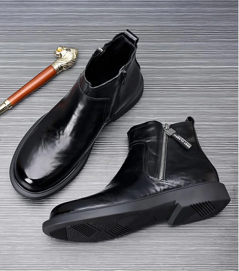 รองเท้าบูทข้อเท้าหนังแท้ปี 2025 สำหรับผู้ชาย ฤดูใบไม้ร่วง ฤดูหนาว บุผ้ากำมะหยี่อุ่น รองเท้าเชลซีผู้ชาย ดีไซน์ใหม่ รองเท้าลำลองแบบทางการสำหรับผู้ชาย