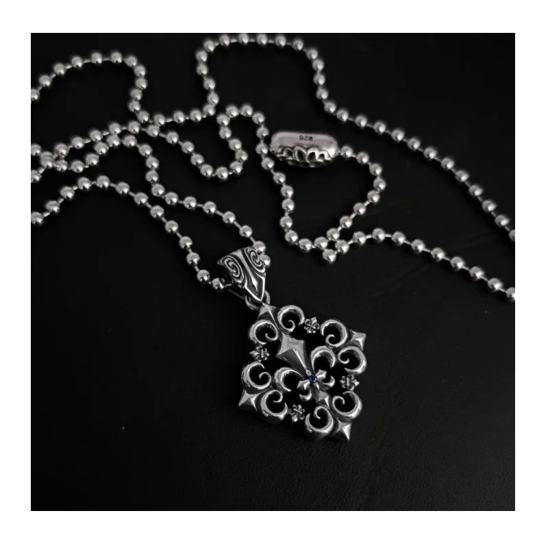 

Tai Decoration Edge New Personalized Anchor Pendant Military Flower Pendant Dark Old Hip-hop Style Punk Men and Women The Same S