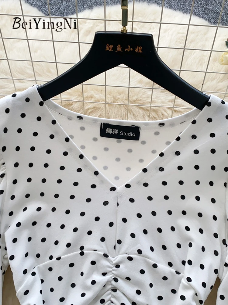 เสื้อเชิ้ตแฟชั่นผู้หญิงสไตล์เกาหลี ฤดูใบไม้ผลิ 2026 ลายจุด จับจีบ ทรงเข้ารูป แขนยาว เสื้อผู้หญิงสำหรับใส่ทำงาน ระดับไฮเอนด์