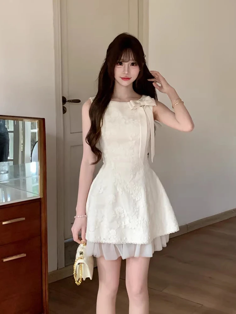 

High Quality Bow Decoration Lace Mini Dress Spring Women Sleeveless O Neck Zipper Dress High Waist Pullover A-line Mini Dress