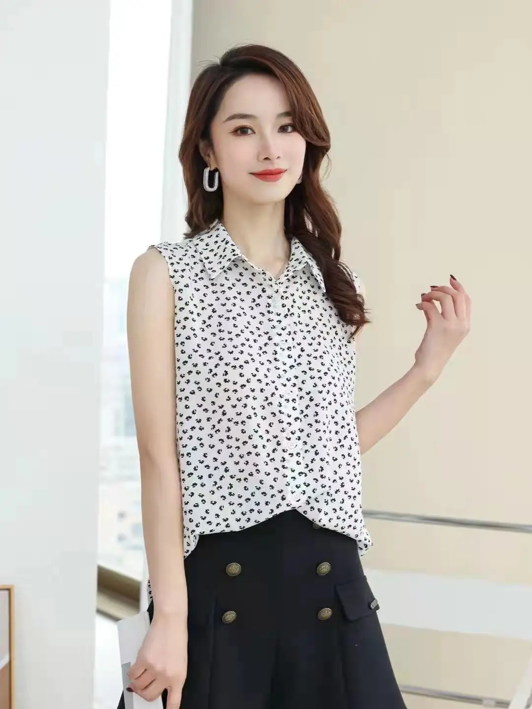 Summer Polka Dot Svel irt Women's High Quali Outerwear Innerwear Faionable Polyester Fabric Korean Sle  Collar