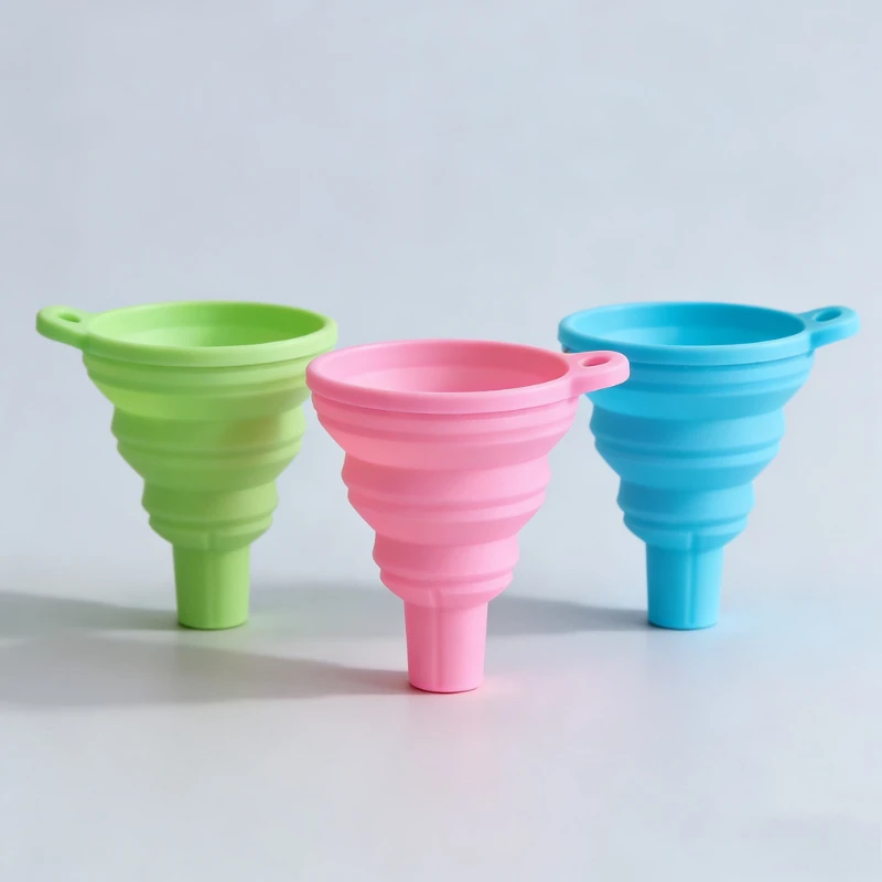 Silicone Folding Funnel Foldable Silicone Funnel For Filling Bottles or Containers Dishwasher Safe  Fashionable Kitchen Utensils