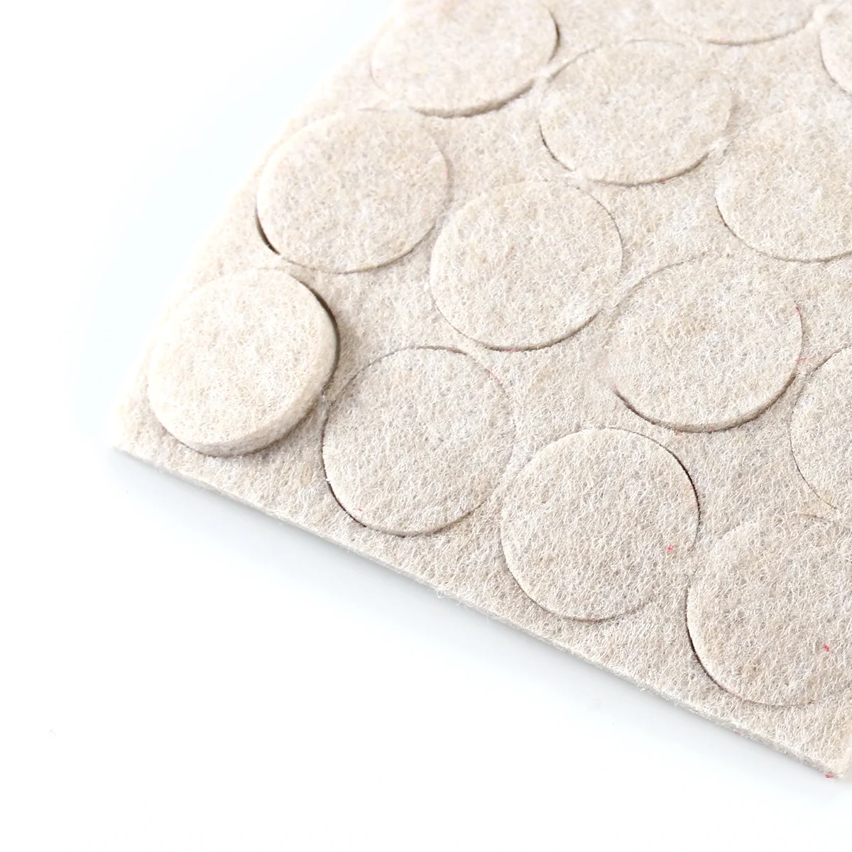 

32Pcs Table Chair Floor Protector Heavy Duty Round Felt Pads Scratch Marring Protection Hard Floor Furniture Round Felt Pads