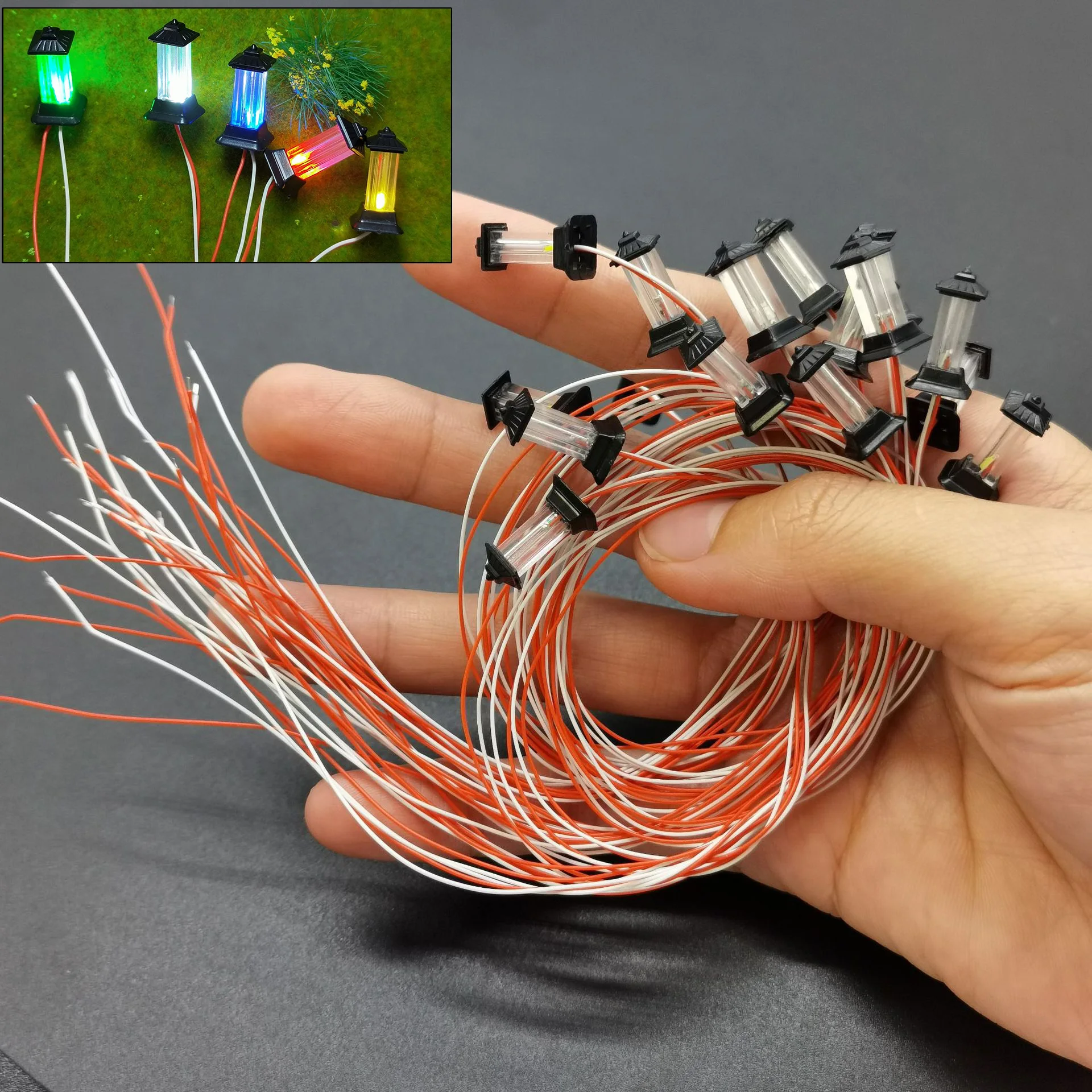 3V Grassland Light Model Kit Mini Outdoor Square Lights Building Sand Table Scene Luminous Courtyard Lamp Diorama Accessory 3Pcs