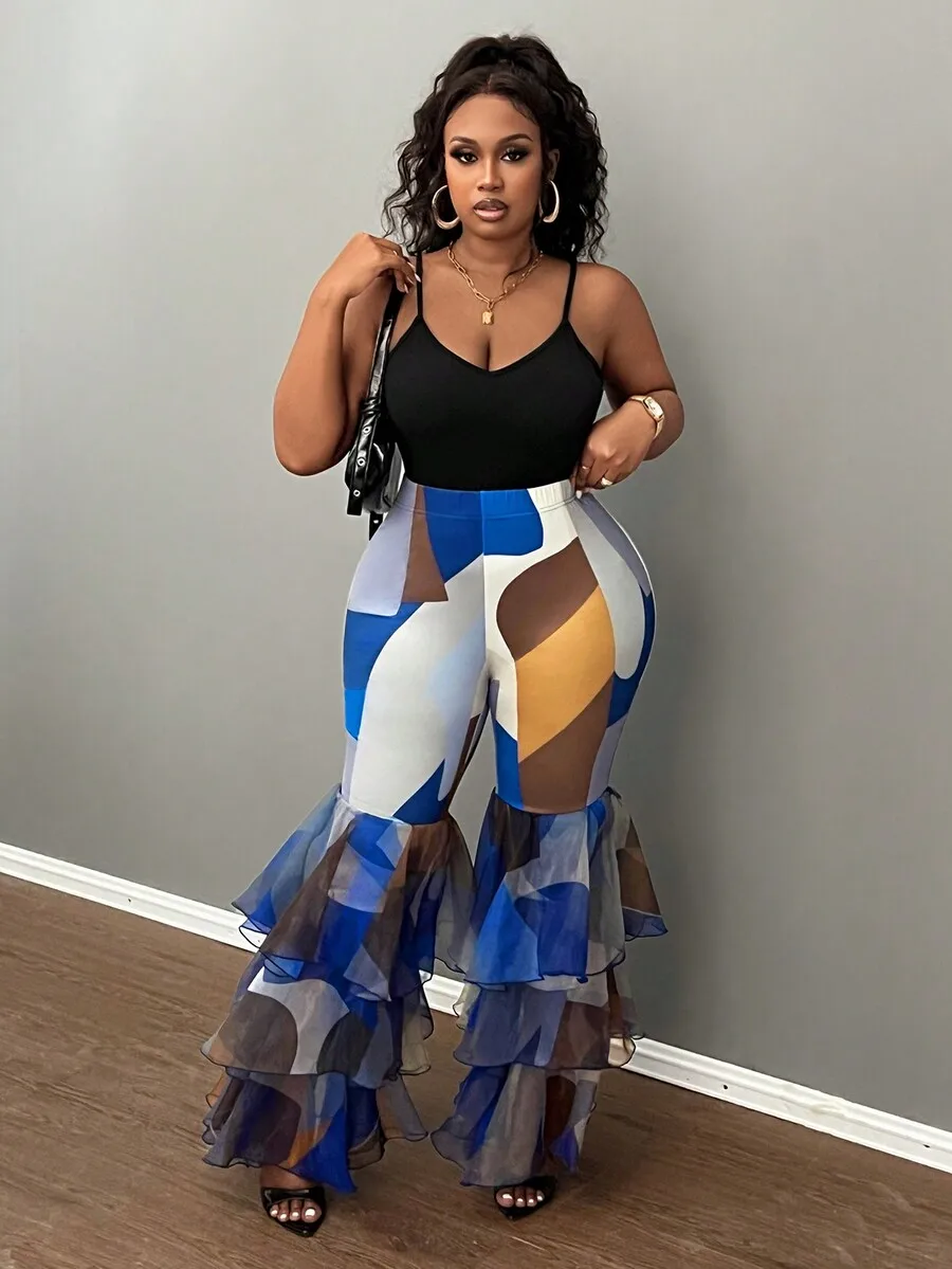 Slaydiva Elegant & Romantic Women Plus Size Floral Print Mesh Contrast Ruffle Hem Slim Fit Flare Leg Pants