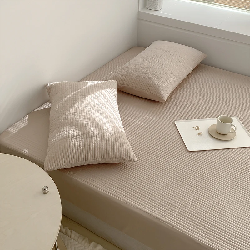 Double-Sided Pure Cotton Quilted Pillowcase Dustproof Breathable Soft Touch  Color Pair Set for Individual Pillow