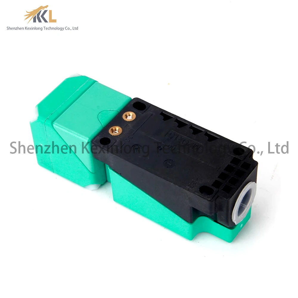 

NBB15-U1-A0 NBB15-U1-A2 P+F New High-QualityInductive Switch Sensor