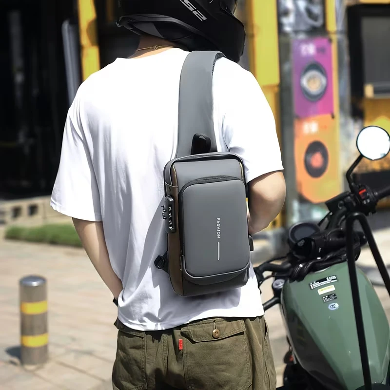 Diebstahlsichere Brusttasche für Herren mit Zahlenschloss, USB-Ladeanschluss, wasserdicht, als Umhängetasche oder Schultertasche für den täglichen Gebrauch. – Detail 13
