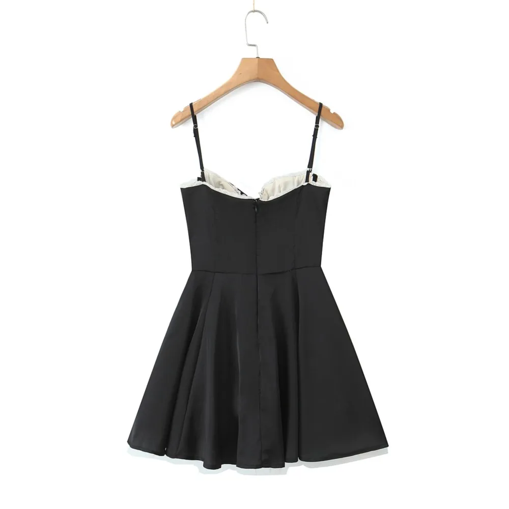 Vestido feminino sexy de cetim preto espartilho estilo sling, peito com renda dividida com arame, bainha de forro de 2 camadas, vestido de baile, robe girado