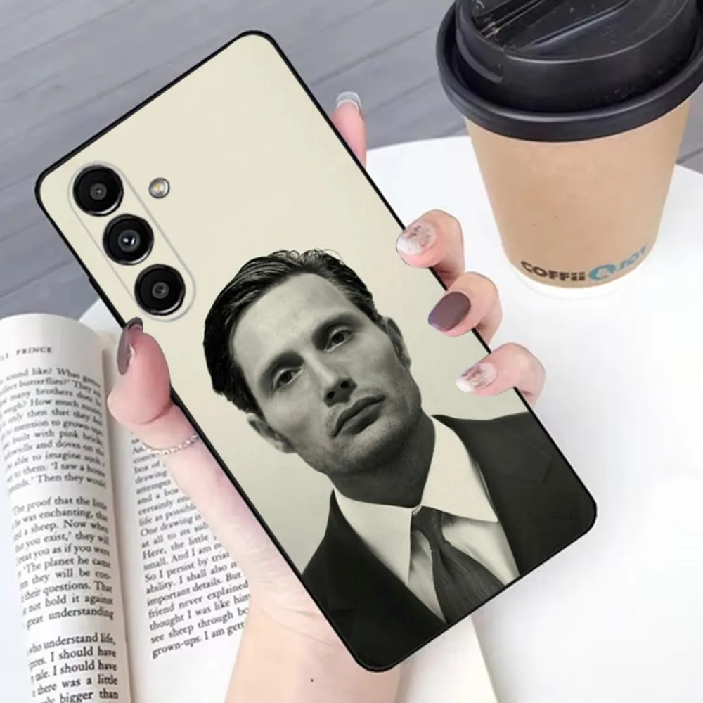 Actor Mads Mikkelsen Phone Case For Samsung S 25,24,21,22,23,30,20,Ultra,Plus,Fe,Lite,Note,10,9,5G Black Soft Shell