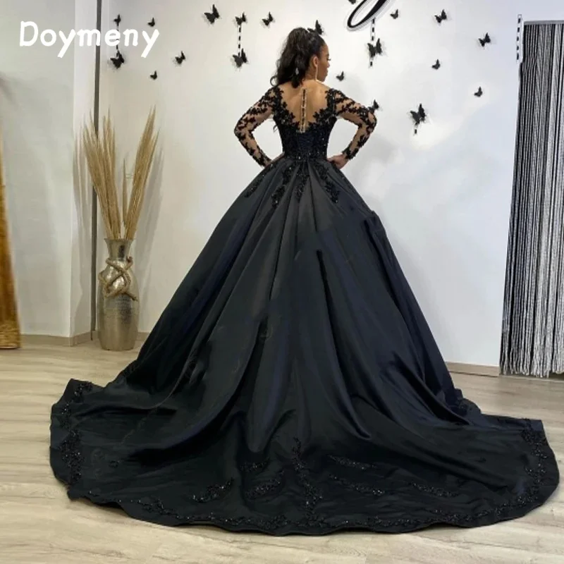 Doymeny-Robe Quinceanera à manches longues, robe de mariée, perles appliquées, train de balayage en satin, fermeture à glissière bijou, robe éducative